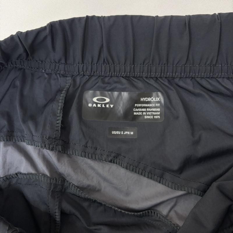 オークリー OAKLEY ボトムス ボトムス Latitude Wr Pant カーゴパンツ トレーニングウェア foa404284 ストレッチ M 無地 X ロゴ、文字 黒 / ブラック / black X 灰 / グレー / gray メンズ USED 古着 中古 50167352