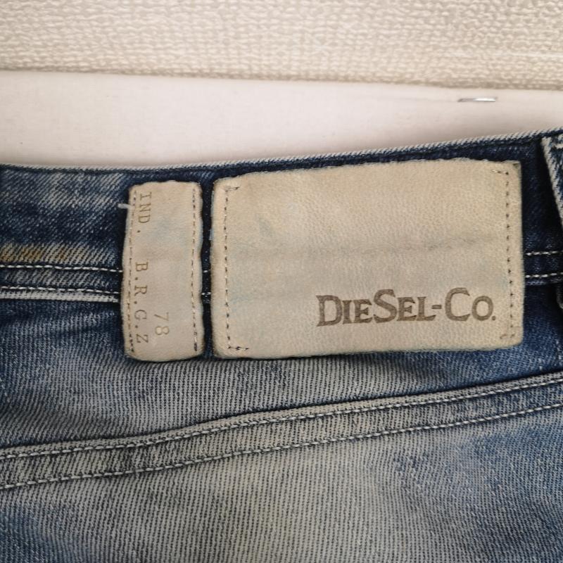 ディーゼル DIESEL パンツ デニム、ジーンズ イタリア製 ボタンフライ 立体裁断 ジーンズ デニム パンツ ROMBEE-XT 30インチ インディゴ / インディゴ / Indigo メンズ USED 古着 中古 50167402