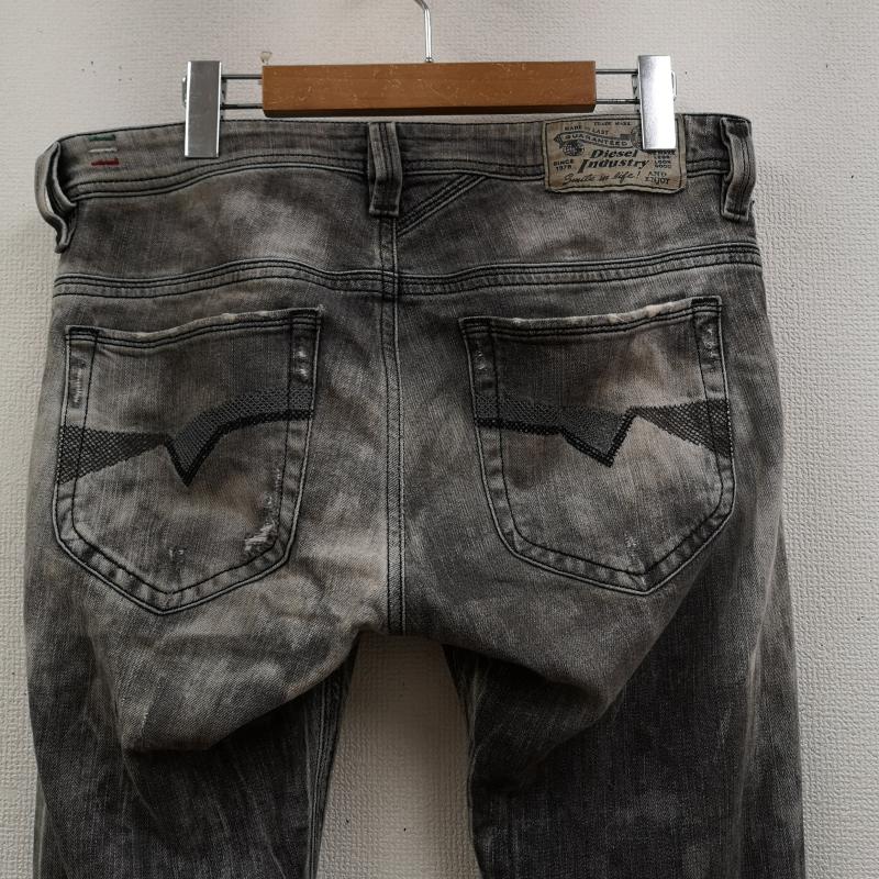 ディーゼル DIESEL パンツ デニム、ジーンズ イタリア製 Y2K ウォッシュ加工 スリム スキニー デニム パンツ THANAZ 30インチ 黒 / ブラック / black X 灰 / グレー / gray メンズ USED 古着 中古 50167404
