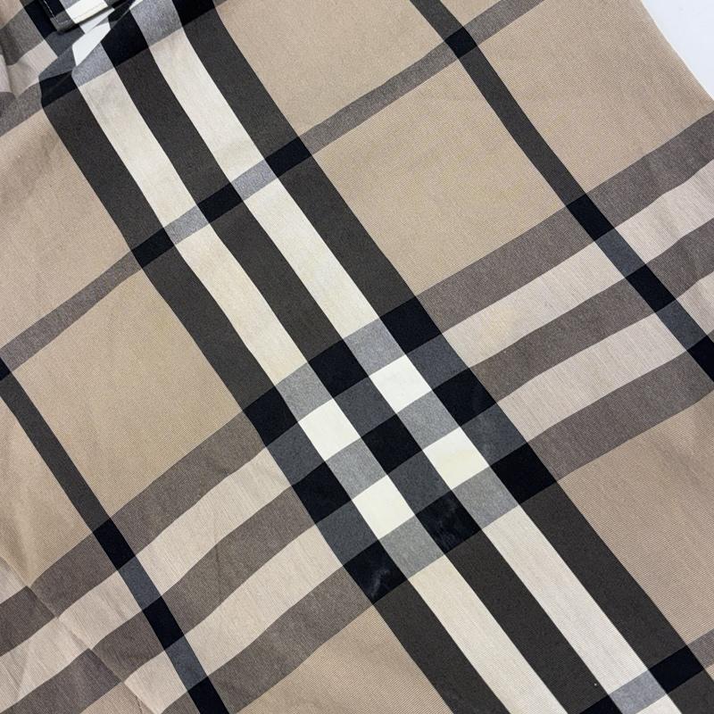 バーバリーロンドン Burberry London パンツ ショートパンツ FQA76-017-42 チェック柄 ひざ丈 ハーフ パンツ 38 チェック レディース USED 古着 中古 50167488