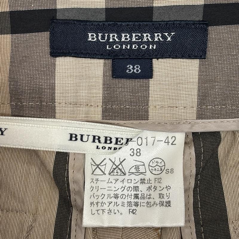 バーバリーロンドン Burberry London パンツ ショートパンツ FQA76-017-42 チェック柄 ひざ丈 ハーフ パンツ 38 チェック レディース USED 古着 中古 50167488