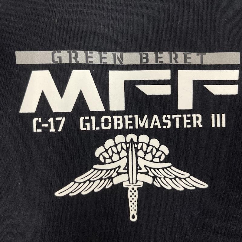 アヴィレックス AVIREX ジャケット、上着 ジャンパー、ブルゾン WINDGUARD ZIP PARKER MFF プリント ジップパーカー 6193479 L 黒 / ブラック / black メンズ USED 古着 中古 50167494
