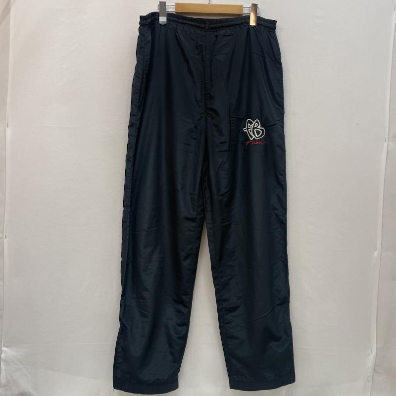 フブ FUBU ジャケット、上着 ジャンパー、ブルゾン セットアップ ジャージ フルジップ ワンポイント ロゴ ナイロン XL 黒 / ブラック / black X 白 / ホワイト / white X 赤 / レッド / red メンズ USED 古着 中古 50167506