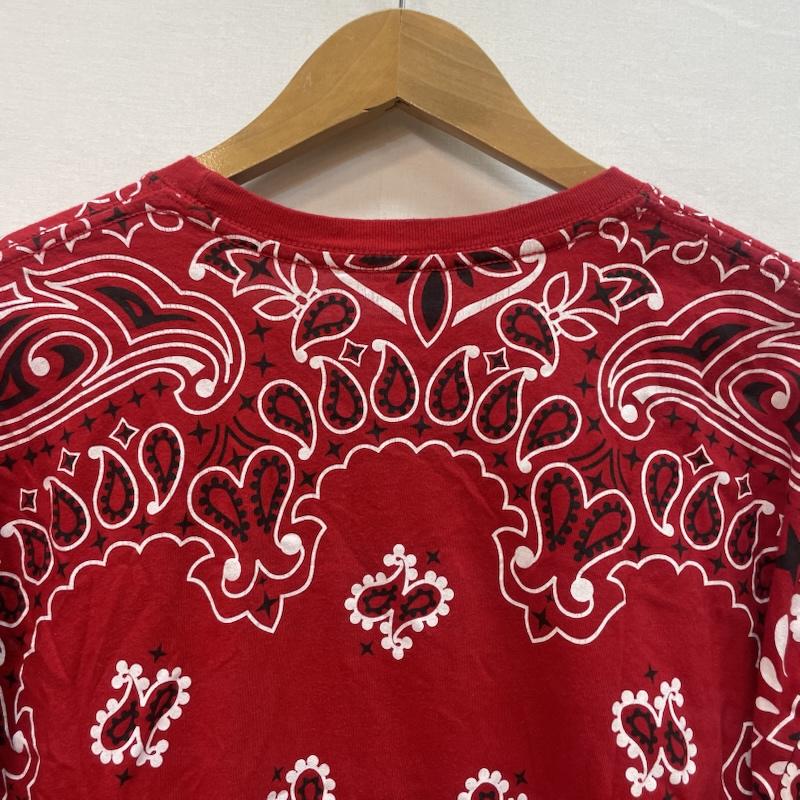シュプリーム Supreme Tシャツ 半袖 FW22 シュプリーム x ヘインズ バンダナ ペイズリー タグレス Tシャツ 2L 赤 / レッド / red メンズ USED 古着 中古 50167511
