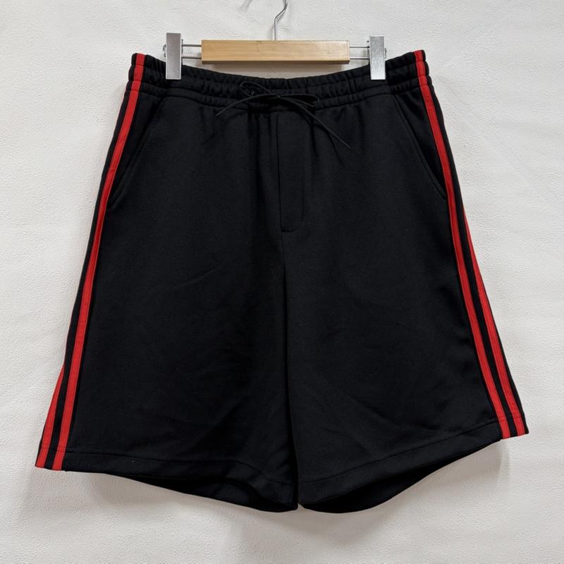 ワイスリー Y-3 パンツ ショートパンツ サイドランバギーショーツ ハーフ トラックパンツ ロゴ プリント Yohji Yamamoto ヨウジヤマモト adidas M ロゴ、文字 X プリント 黒 / ブラック / black X 赤 / レッド / red メンズ USED 古着 中古 50167675