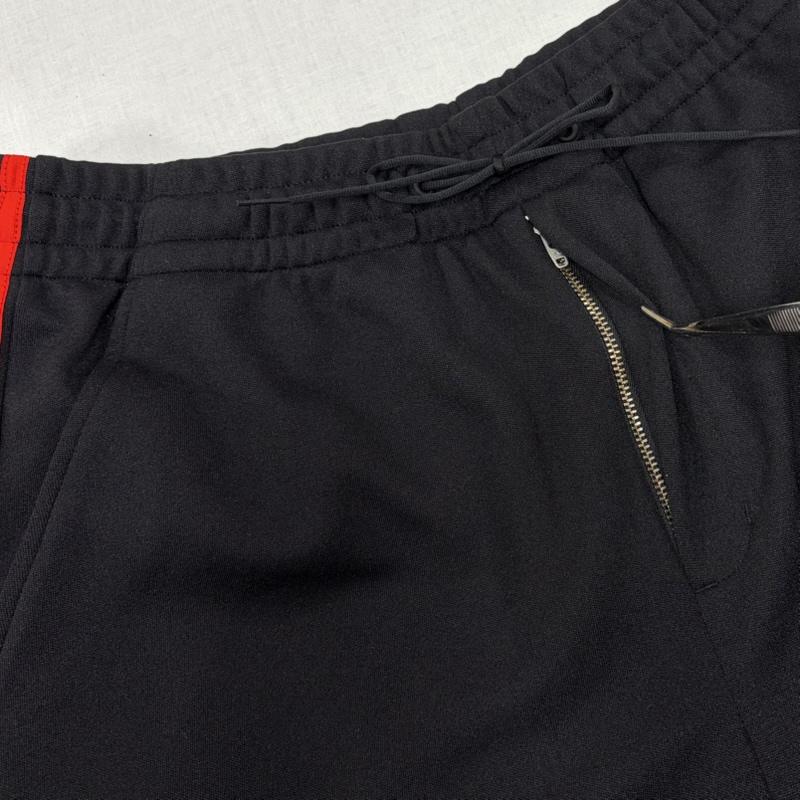 ワイスリー Y-3 パンツ ショートパンツ サイドランバギーショーツ ハーフ トラックパンツ ロゴ プリント Yohji Yamamoto ヨウジヤマモト adidas M ロゴ、文字 X プリント 黒 / ブラック / black X 赤 / レッド / red メンズ USED 古着 中古 50167675