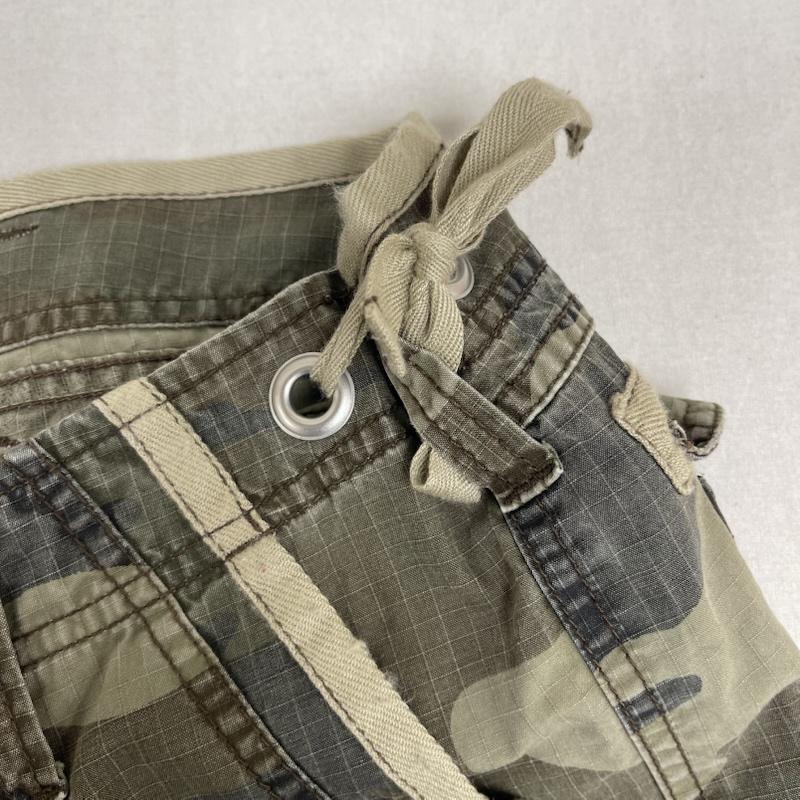 バーバリーブラックレーベル BURBERRY BLACK LABEL パンツ ワークパンツ、ペインターパンツ カモフラージュ 迷彩柄 カーゴパンツ ワークパンツ bms17-410-74 マルチカラー / マルチカラー / multicolor メンズ USED 古着 中古 50167694