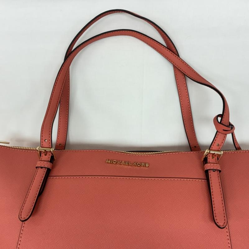 マイケルコース MICHAEL KORS トートバッグ トートバッグ シアラ ジップトップ トートバッグ ゴールド金具 MKロゴチャーム A4収納 肩掛け 手提げ - レディース USED 古着 中古 50167698