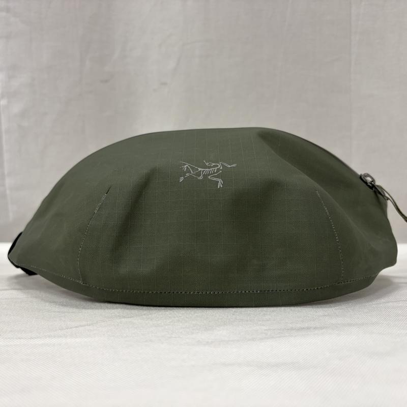 アークテリクス ARC TERYX ボディバッグ ボディバッグ グランヴィル クロスボディバッグ Granville Crossbody Bag ボディバック - 無地 X ロゴ、文字 カーキ / カーキ / khaki メンズ USED 古着 中古 50167774
