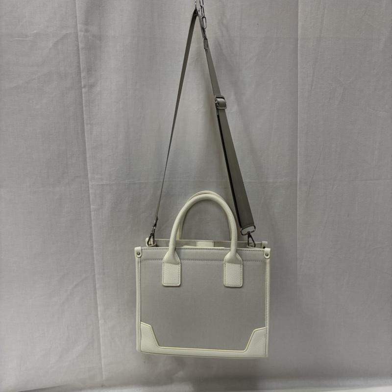 ジル バイ ジルスチュアート JILL by JILLSTUART ショルダーバッグ ショルダーバッグ フラワースカーフトート小 2WAY ショルダーバッグ 125-5183104 - 無地 X ロゴ、文字 X 花柄 白 / ホワイト / white レディース USED 古着 中古 50167776