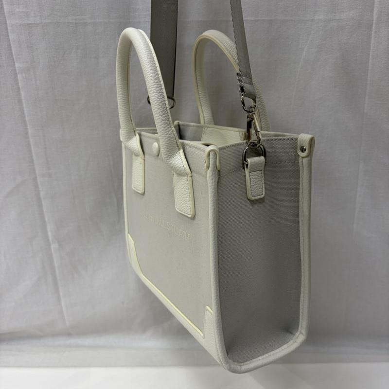 ジル バイ ジルスチュアート JILL by JILLSTUART ショルダーバッグ ショルダーバッグ フラワースカーフトート小 2WAY ショルダーバッグ 125-5183104 - 無地 X ロゴ、文字 X 花柄 白 / ホワイト / white レディース USED 古着 中古 50167776
