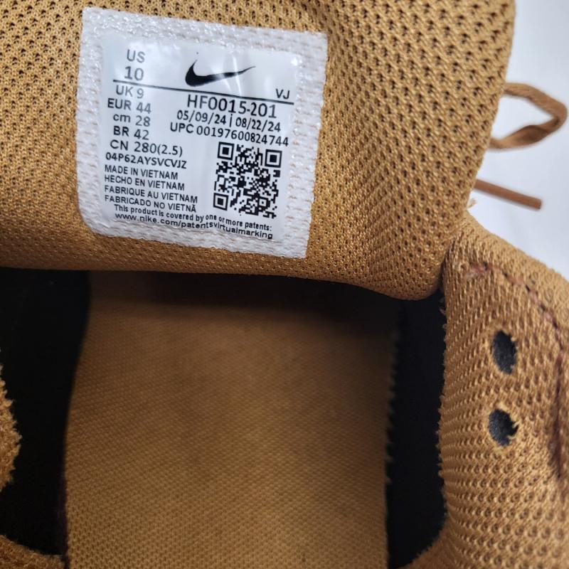 ナイキ NIKE スニーカー スニーカー P-6000 SE フラックス メタリックゴールド ローカット 28㎝ 28.0cm 金 / ゴールド / gold color X 茶 / ブラウン / brown メンズ USED 古着 中古 50167790