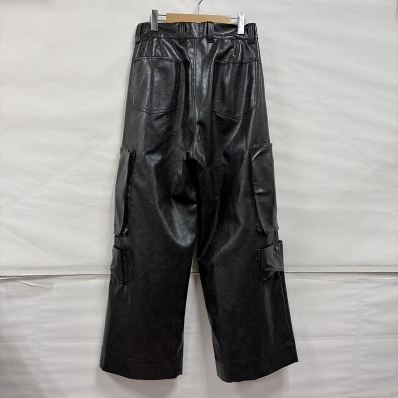 古着 USED パンツ ワークパンツ、ペインターパンツ soerte ソエルテ フェイクレザー ワイドカーゴパンツ 2 無地 黒 / ブラック / black メンズ USED 古着 中古 50167808