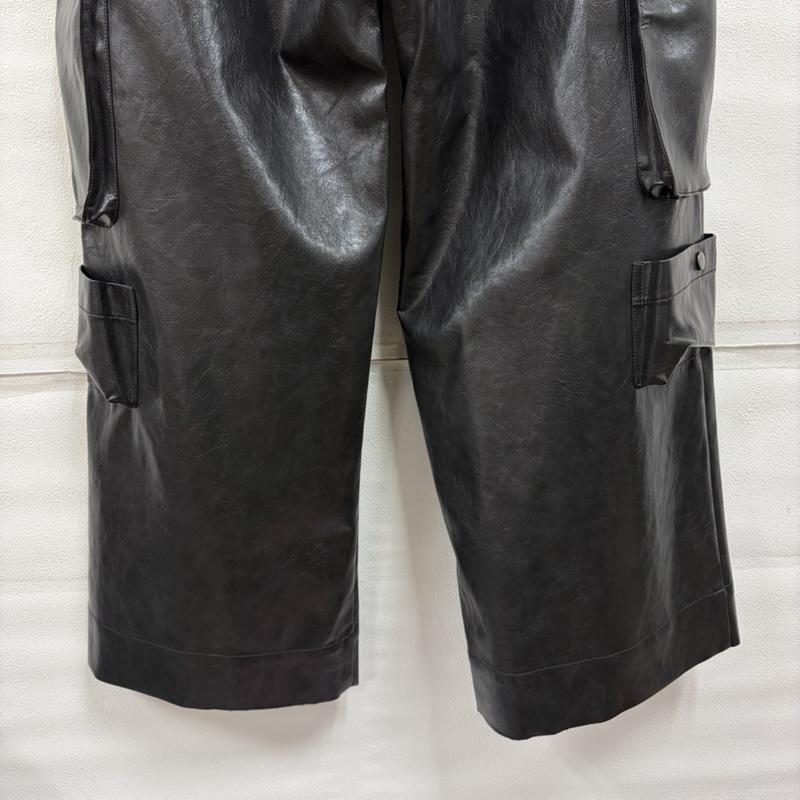 古着 USED パンツ ワークパンツ、ペインターパンツ soerte ソエルテ フェイクレザー ワイドカーゴパンツ 2 無地 黒 / ブラック / black メンズ USED 古着 中古 50167808