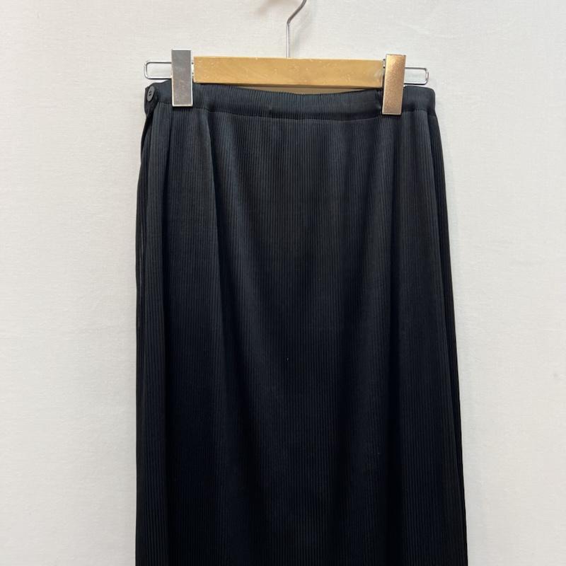 イッセイミヤケ ISSEY MIYAKE スカート ロングスカート プリーツデザイン ロングスカート IM12FG062 2 黒 / ブラック / black レディース USED 古着 中古 50167881
