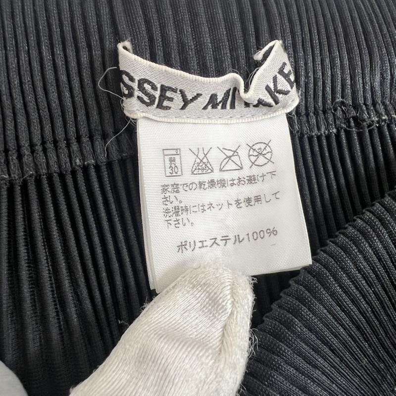 イッセイミヤケ ISSEY MIYAKE スカート ロングスカート プリーツデザイン ロングスカート IM12FG062 2 黒 / ブラック / black レディース USED 古着 中古 50167881