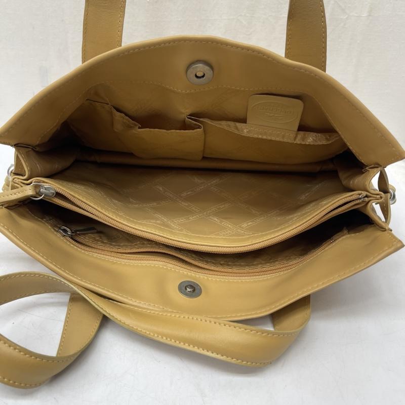 ロンシャン LONGCHAMP ハンドバッグ ハンドバッグ ロゴ入り スタッズ レザ－ ハンドバッグ - ベージュ / ベージュ / beige レディース USED 古着 中古 50167884