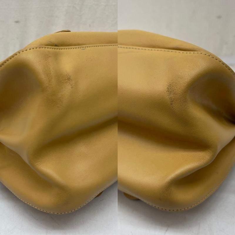 ロンシャン LONGCHAMP ハンドバッグ ハンドバッグ ロゴ入り スタッズ レザ－ ハンドバッグ - ベージュ / ベージュ / beige レディース USED 古着 中古 50167884