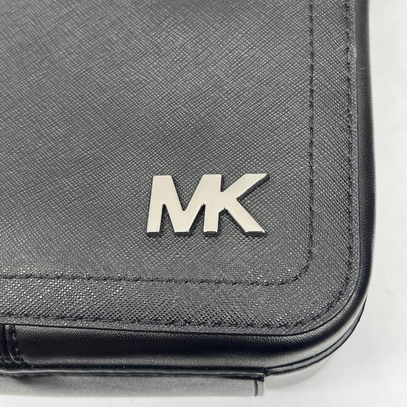マイケルコース MICHAEL KORS ショルダーバッグ ショルダーバッグ COOPER ダブルジップ フライトバッグ ウィズ ポーチ ショルダーバッグ - 黒 / ブラック / black メンズ USED 古着 中古 50167900