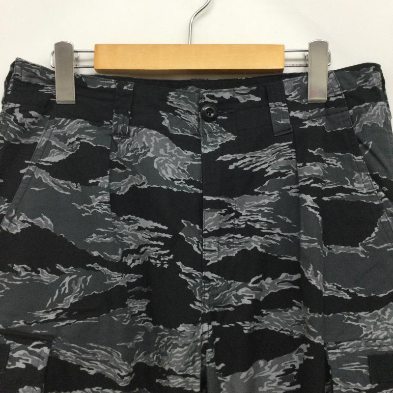 アベイシングエイプ A BATHING APE パンツ ワークパンツ、ペインターパンツ A BATHING APE タイガーカモ カーゴパンツ コットン カモフラ 001PTI701002F S カモフラージュ柄・迷彩 黒 / ブラック / black メンズ USED 古着 中古 50167942
