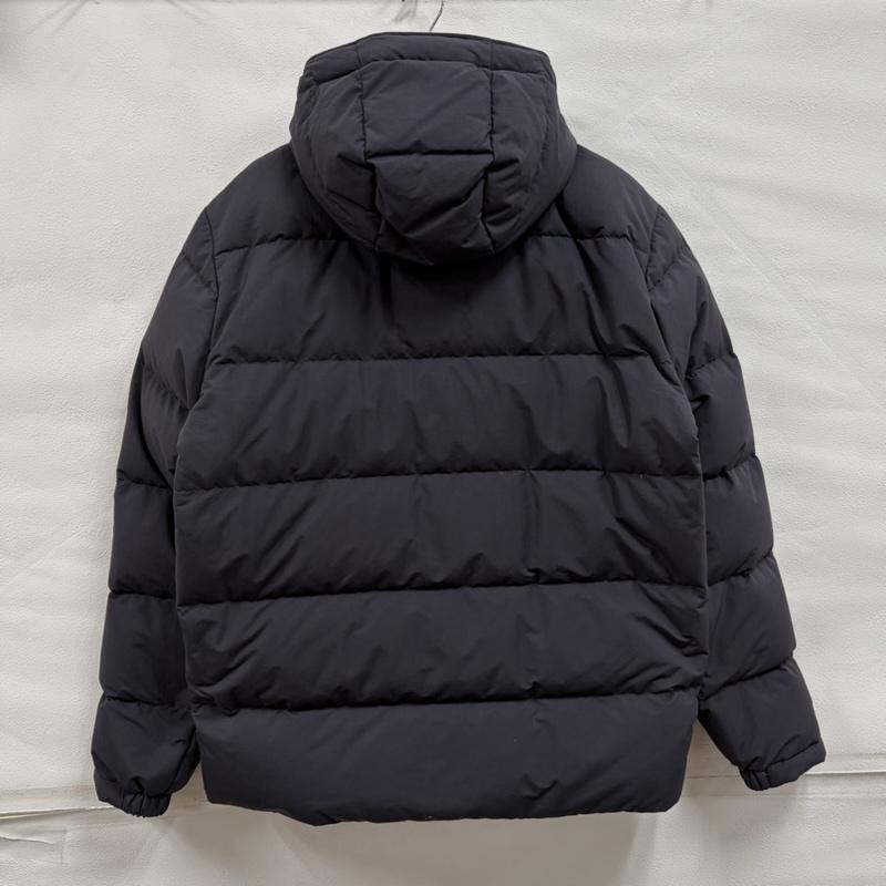 パタゴニア patagonia ジャケット、上着 ダウンジャケット ダウンド リフトジャケット フード取り外し可能 STY20600 FA25 ジップアップ M ワンポイント X ロゴ、文字 X 刺繍 紺 / ネイビー / navy メンズ USED 古着 中古 50168005