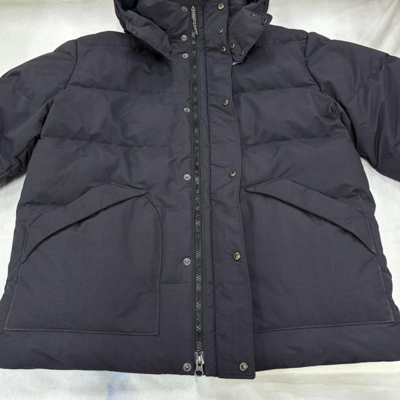 パタゴニア patagonia ジャケット、上着 ダウンジャケット ダウンド リフトジャケット フード取り外し可能 STY20600 FA25 ジップアップ M ワンポイント X ロゴ、文字 X 刺繍 紺 / ネイビー / navy メンズ USED 古着 中古 50168005