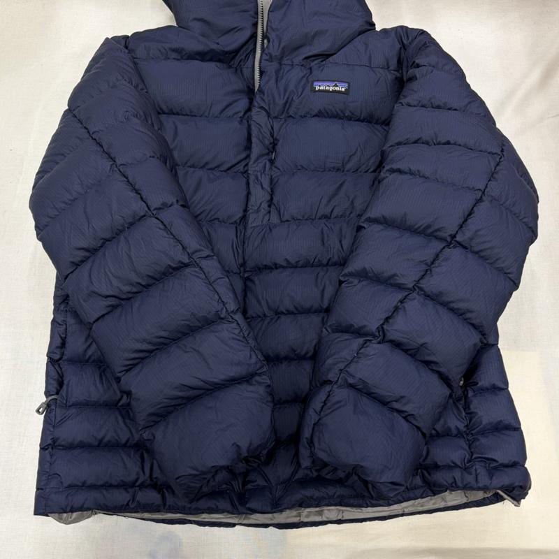 パタゴニア patagonia ジャケット、上着 ジャンパー、ブルゾン ハイロフト ダウン フーディー ジップアップ キルティング ナイロン ジャケット S ワンポイント X ロゴ、文字 X 刺繍 紺 / ネイビー / navy メンズ USED 古着 中古 50168006