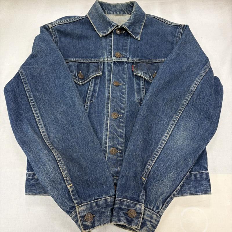 リーバイス Levi s ジャケット、上着 ジャケット、ブレザー 60 s 60s 557 サード 3rd オリジナル デニム トラッカー ジャケット Gジャン ヴィンテージ ボタン裏O BIG E 均等V - 無地 インディゴ / インディゴ / Indigo メンズ USED 古着 中古 50168046