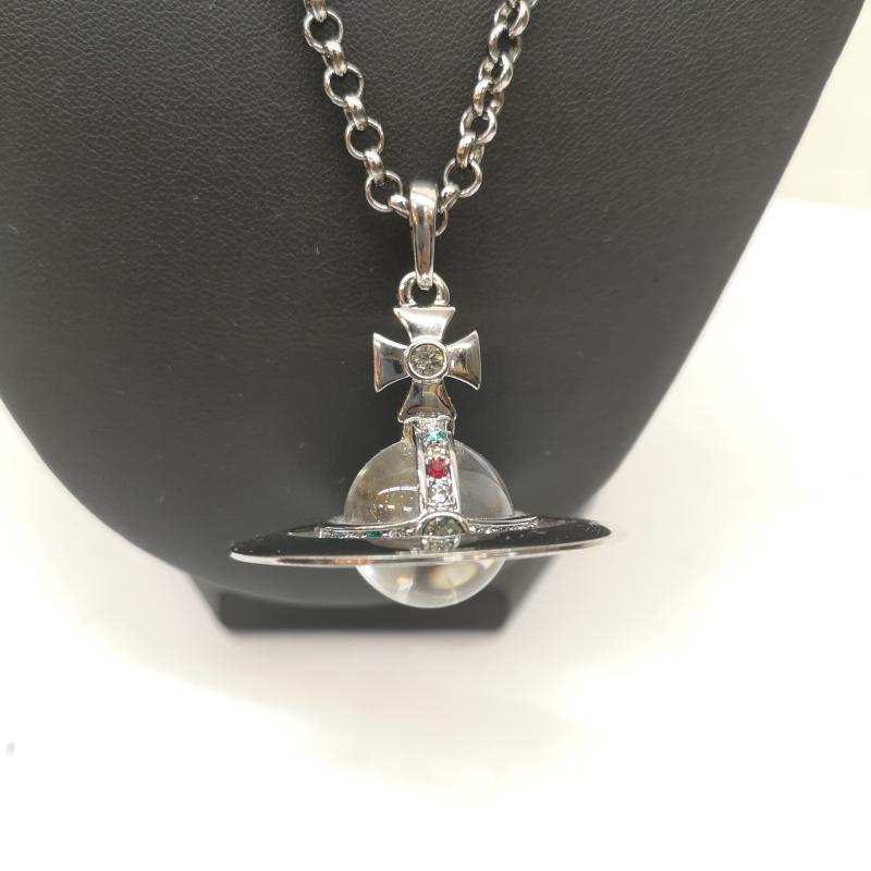 ヴィヴィアンウエストウッド Vivienne Westwood アクセサリー ネックレス、ペンダント ネックレス 立体 オーブ モチーフ ペンダント - 銀 / シルバー / silver color レディース USED 古着 中古 50168061