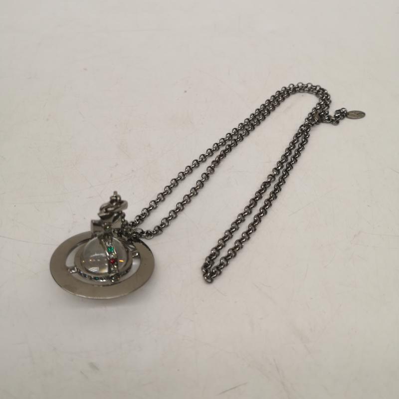 ヴィヴィアンウエストウッド Vivienne Westwood アクセサリー ネックレス、ペンダント ネックレス 立体 オーブ モチーフ ペンダント - 銀 / シルバー / silver color レディース USED 古着 中古 50168061