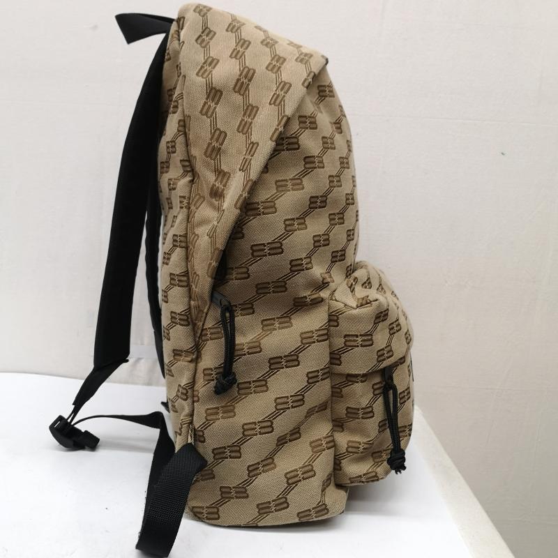 バレンシアガ BALENCIAGA リュックサック、デイパック リュックサック、デイバッグ BB シグネチャー ロゴ バックパック リュック - ベージュ / ベージュ / beige メンズ USED 古着 中古 50168104