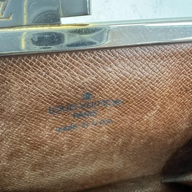 ルイヴィトン LOUIS VUITTON 財布 コンパクト財布 USA限定 モノグラム がま口 コインケース - レディース USED 古着 中古 50168319