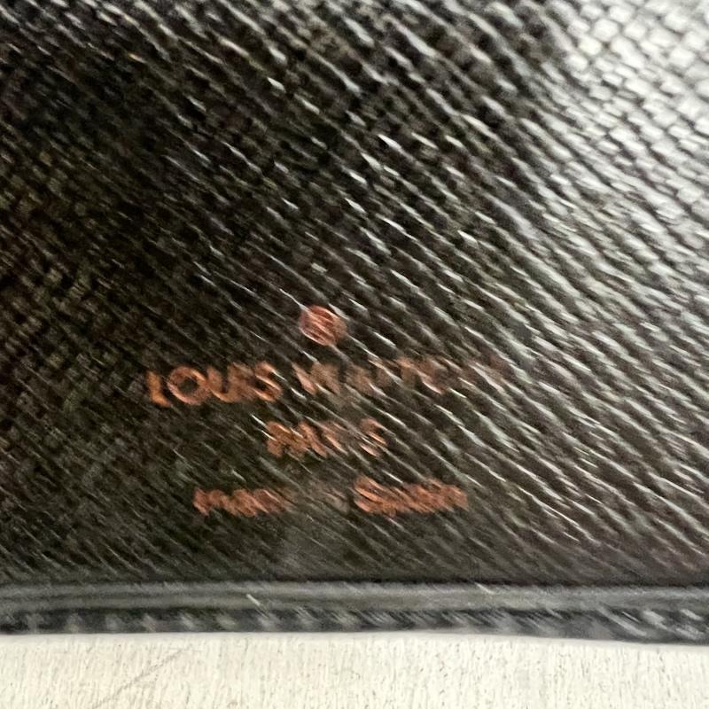 ルイヴィトン LOUIS VUITTON 財布 長財布 エピ ポルトカルトクレディ 長財布 M63212 - 黒 / ブラック / black メンズ USED 古着 中古 50168320
