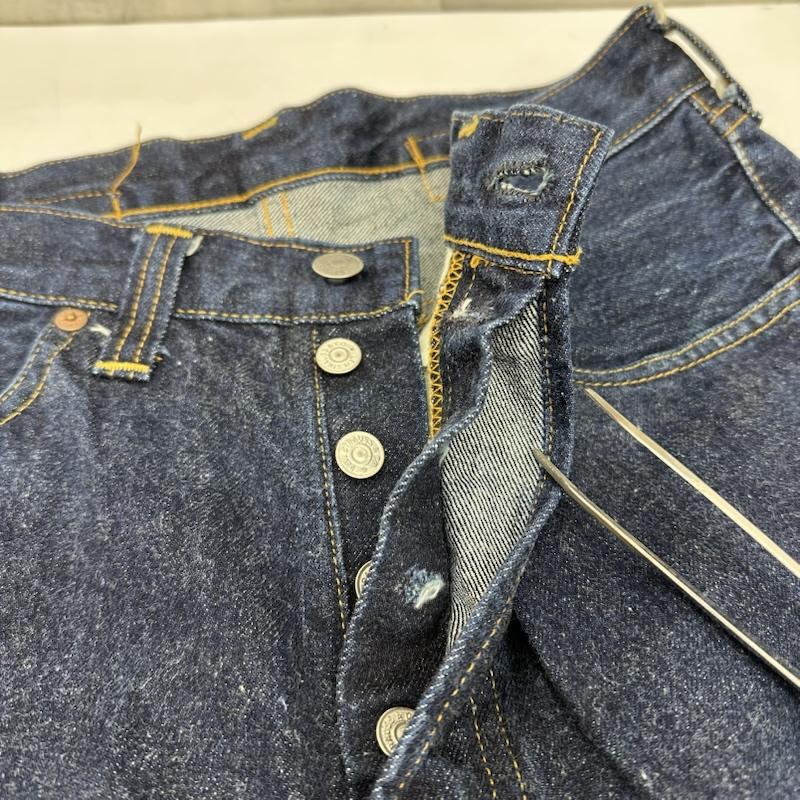リーバイス Levi s パンツ デニム、ジーンズ 90s バレンシア製 501XXC 1937モデル ボタンフライ デニム パンツ 37201-0003 33インチ インディゴ / インディゴ / Indigo メンズ USED 古着 中古 50168336