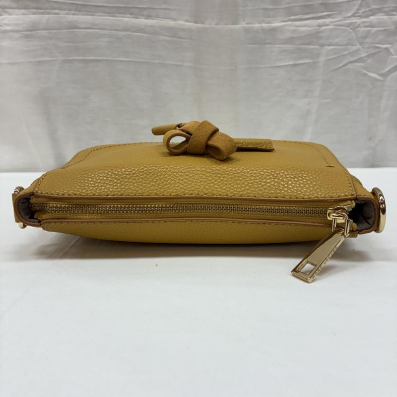 マークジェイコブス MARCJACOBS ショルダーバッグ ショルダーバッグ マーベリック クロス ボディ ショルダー バッグ リボン レザー シボ革 斜め掛け - レディース USED 古着 中古 50168341