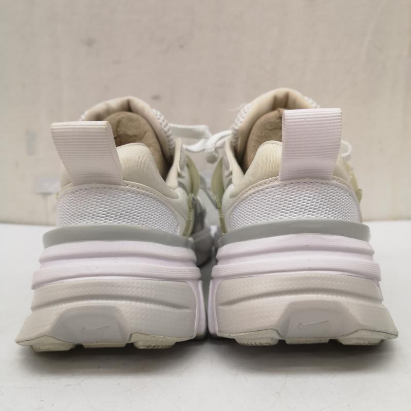 ナイキ NIKE スニーカー スニーカー FD0736-104 W V2K RUN スニーカー 23.5cm 白 / ホワイト / white レディース USED 古着 中古 50168356
