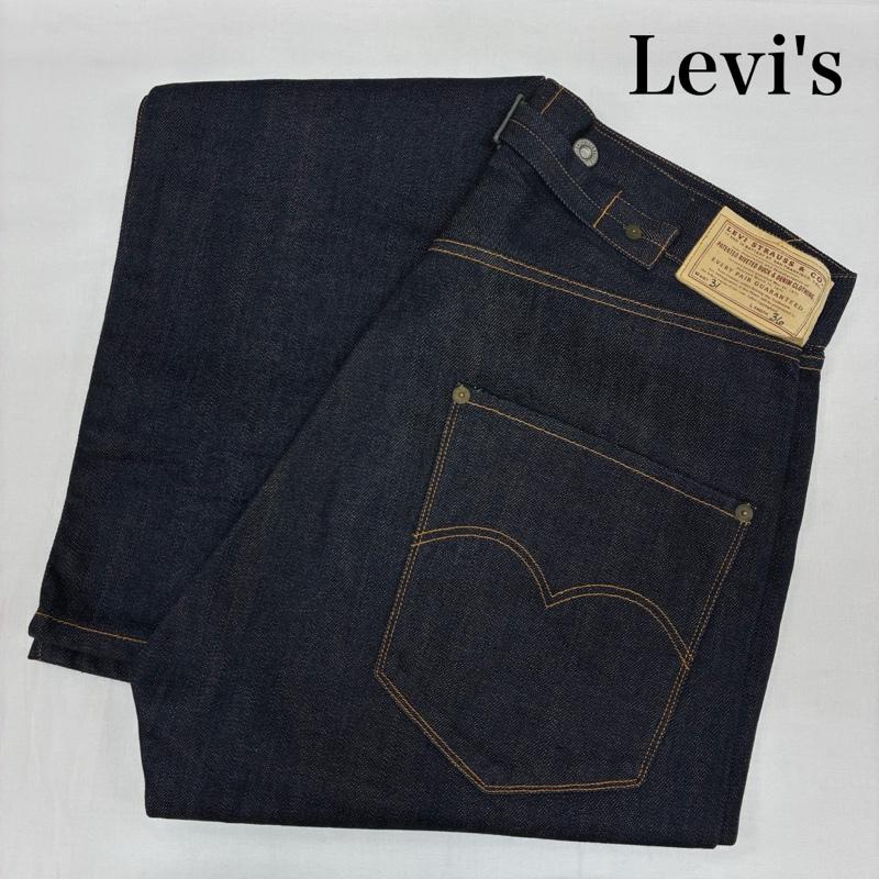 リーバイス Levi s パンツ デニム、ジーンズ 125-0024 USA製 00s ボタン裏 822 1890年代 1st 501 復刻 デニムパンツ 31インチ メンズ USED 古着 中古 50168395
