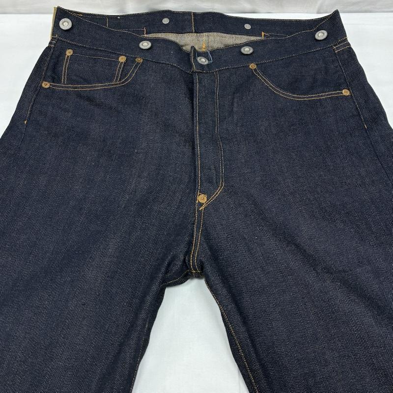 リーバイス Levi s パンツ デニム、ジーンズ 125-0024 USA製 00s ボタン裏 822 1890年代 1st 501 復刻 デニムパンツ 31インチ メンズ USED 古着 中古 50168395