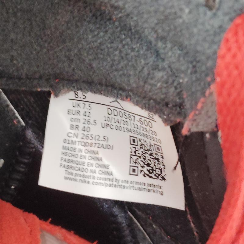 エアジョーダン AIR JORDAN スニーカー スニーカー AIR JORDAN 5 TORO BRAVO エア ジョーダン DD0587-600 26.5cm 赤 / レッド / red X 黒 / ブラック / black X 銀 / シルバー / silver color メンズ USED 古着 中古 50168412