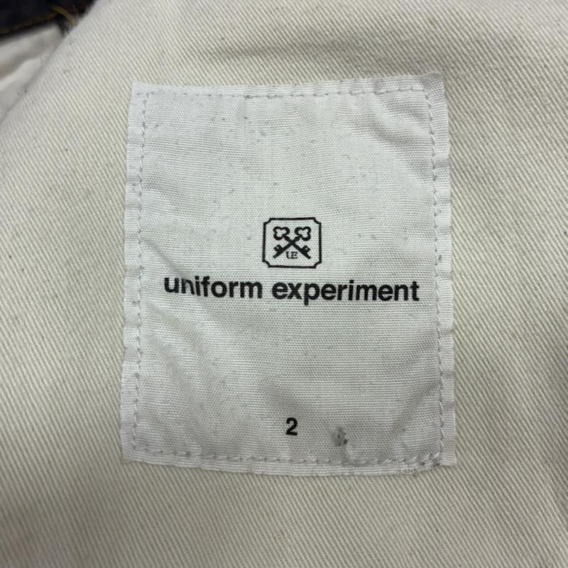 ユニフォームエクスペリメント uniform experiment パンツ デニム、ジーンズ セルビッチ 赤耳 レザーパッチ ジッパーフライ ストレート デニムパンツ 2 メンズ USED 古着 中古 50168504