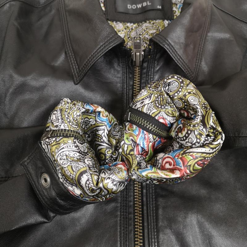 ダブル DOWBL ジャケット、上着 レザージャケット 山羊革 ゴートスキン ペイズリー柄 シングル レザー ジャケット 103-134-0201-001 44 黒 / ブラック / black メンズ USED 古着 中古 50168531