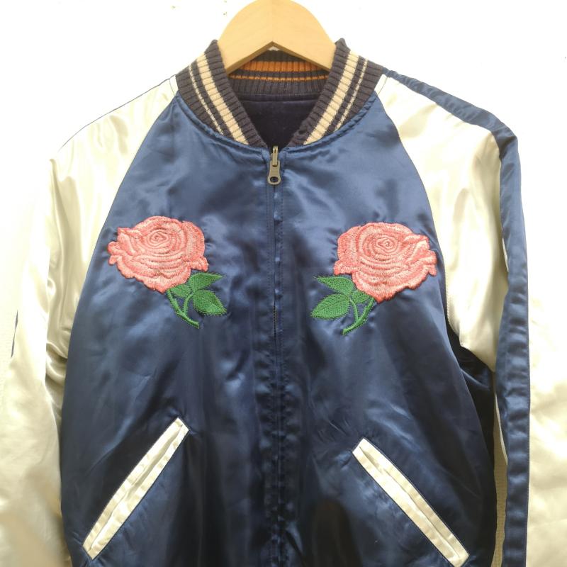 古着 USED ジャケット、上着 ジャンパー、ブルゾン Royal Jean リバーシブル 薔薇 ローズ 花 フラワー スカジャン スーベニア ジャケット 3 青 / ブルー / blue X 紫 / パープル / purple メンズ USED 古着 中古 50168541