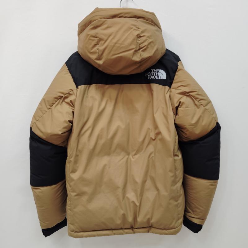 ザノースフェイス THE NORTH FACE ジャケット、上着 ダウンジャケット バルトロ ライト ジャケット ダウン コートND91950 M ベージュ / ベージュ / beige X 黒 / ブラック / black メンズ USED 古着 中古 50168572