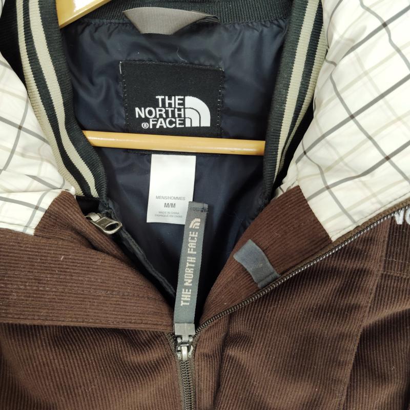 ザノースフェイス THE NORTH FACE ジャケット、上着 ダウンジャケット ダブルダン トリクライメイト ジャケット コーデュロイ調 フード ボリューム フェイクファー ND01560 M 茶 / ブラウン / brown メンズ USED 古着 中古 50168584