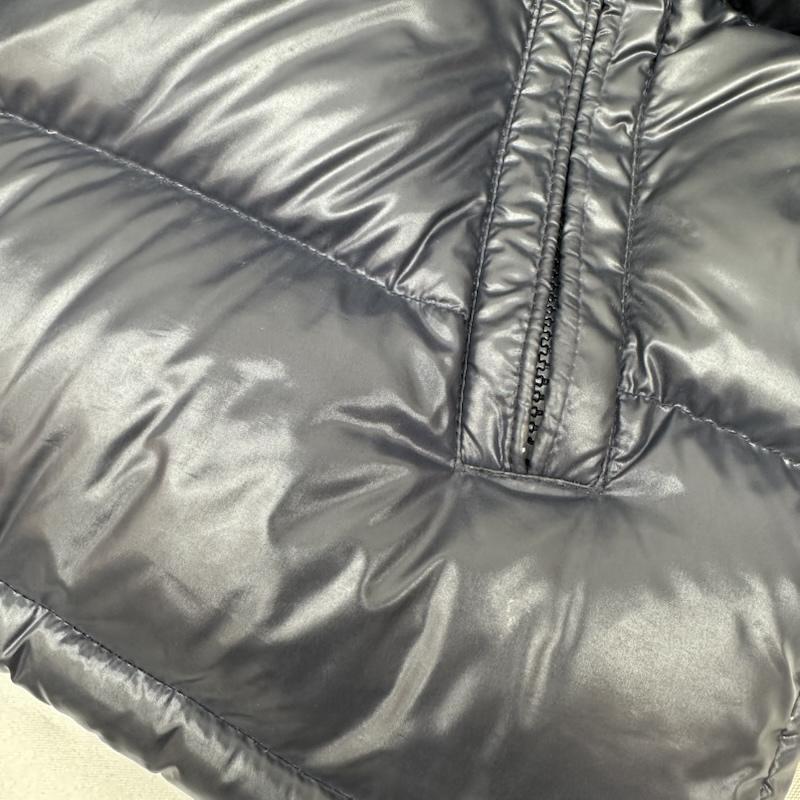 モンクレール MONCLER ジャケット、上着 ダウンジャケット MAYA GIUBBOTTO ダウン ジャケット F20911A53600 68950 1 紺 / ネイビー / navy メンズ USED 古着 中古 50168614