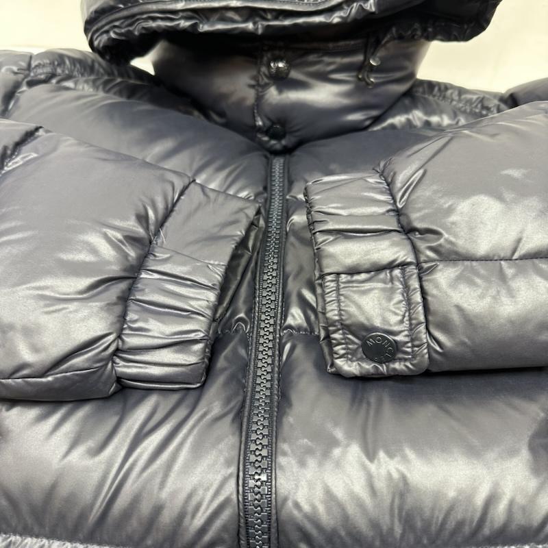 モンクレール MONCLER ジャケット、上着 ダウンジャケット MAYA GIUBBOTTO ダウン ジャケット F20911A53600 68950 1 紺 / ネイビー / navy メンズ USED 古着 中古 50168614