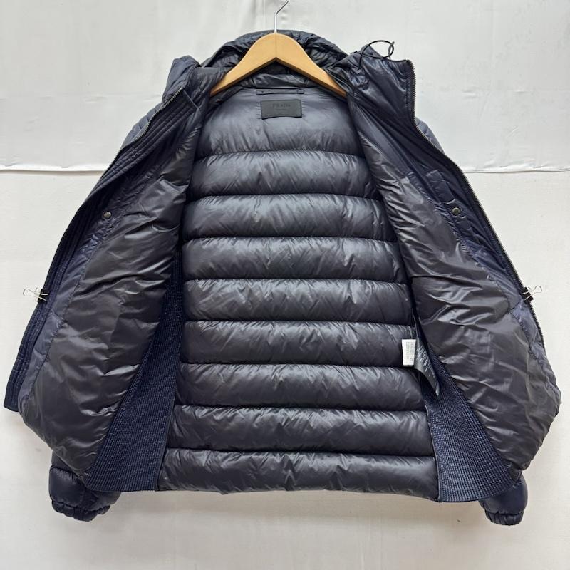 プラダ PRADA ジャケット、上着 ダウンジャケット トライアングル ロゴ ダウン ジャケット SGA654 R142 AR0 - 紺 / ネイビー / navy メンズ USED 古着 中古 50168615
