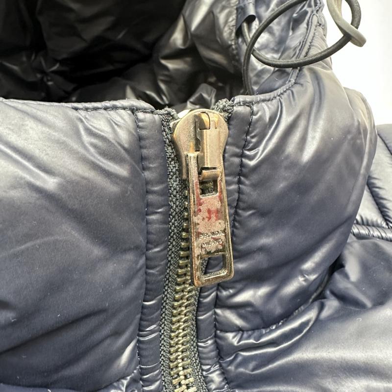 プラダ PRADA ジャケット、上着 ダウンジャケット トライアングル ロゴ ダウン ジャケット SGA654 R142 AR0 - 紺 / ネイビー / navy メンズ USED 古着 中古 50168615