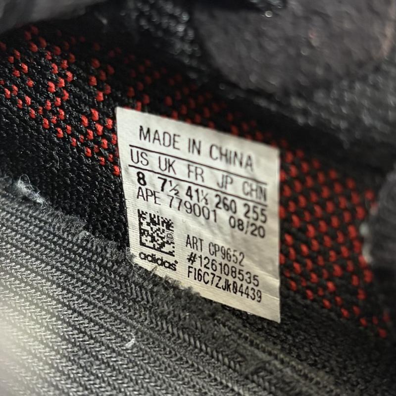 イージー YEEZY スニーカー スニーカー adidas Boost 350 V2 イージーブースト CP9652 ローカット スニーカー 26.0cm ロゴ、文字 黒 / ブラック / black X 赤 / レッド / red メンズ USED 古着 中古 50168658