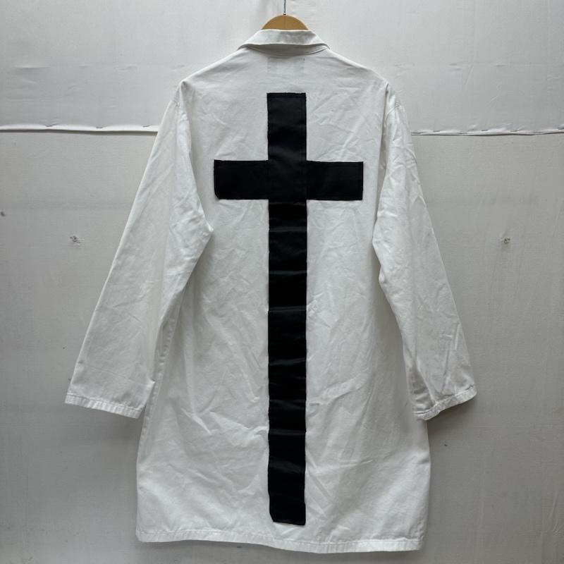 ブラックコムデギャルソン BLACK COMME des GARCONS コート コート一般 22SS ビッグクロス エンジニアード コート 1I-C006 L 白 / ホワイト / white メンズ USED 古着 中古 50168681